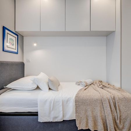 Top Location! Spacious Lux Apartment -5 Min From Beach & Centre Split Kültér fotó