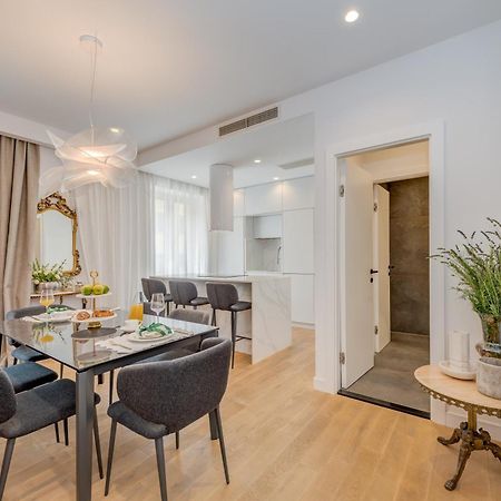 Top Location! Spacious Lux Apartment -5 Min From Beach & Centre Split Kültér fotó