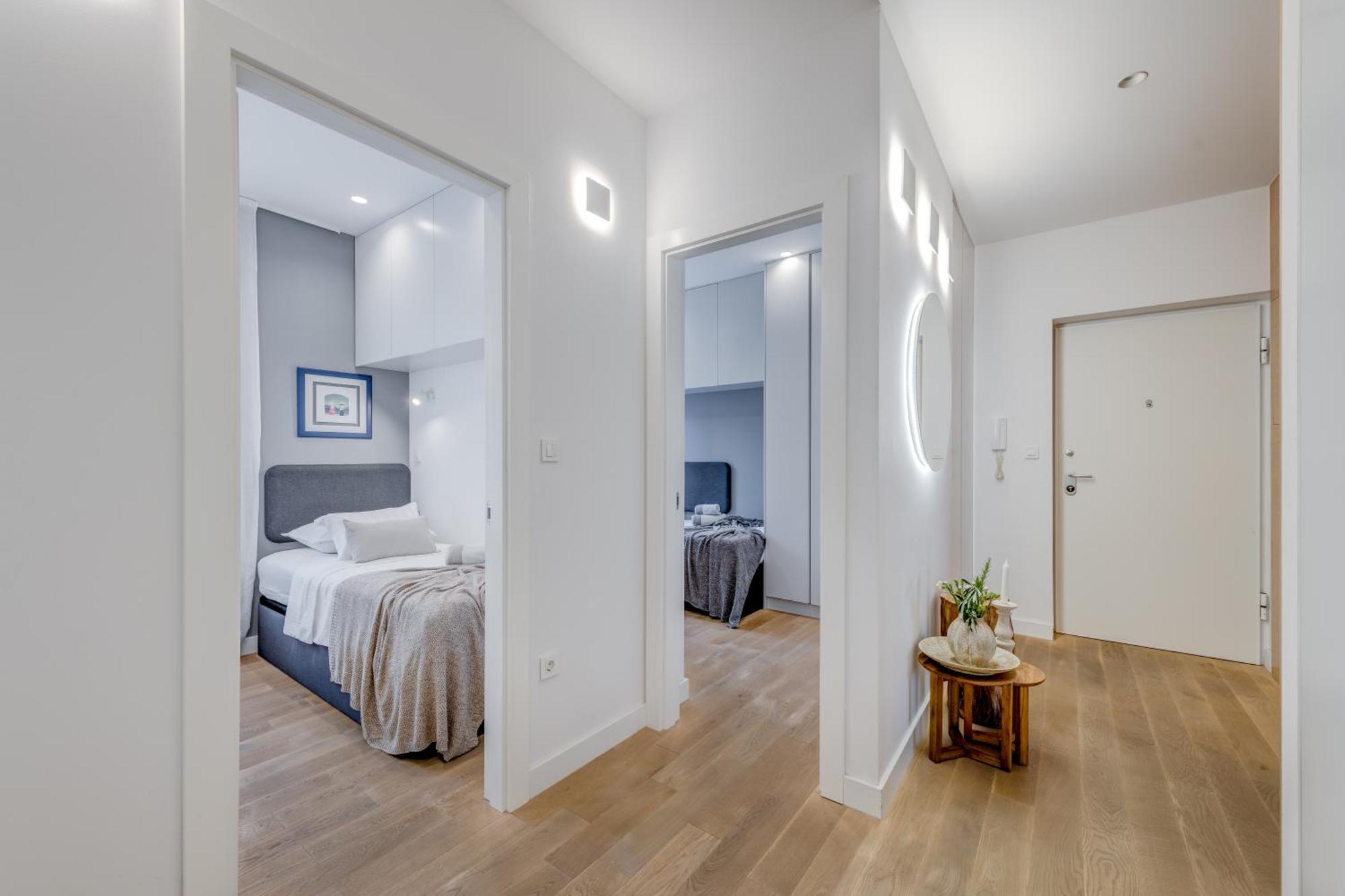 Top Location! Spacious Lux Apartment -5 Min From Beach & Centre Split Kültér fotó